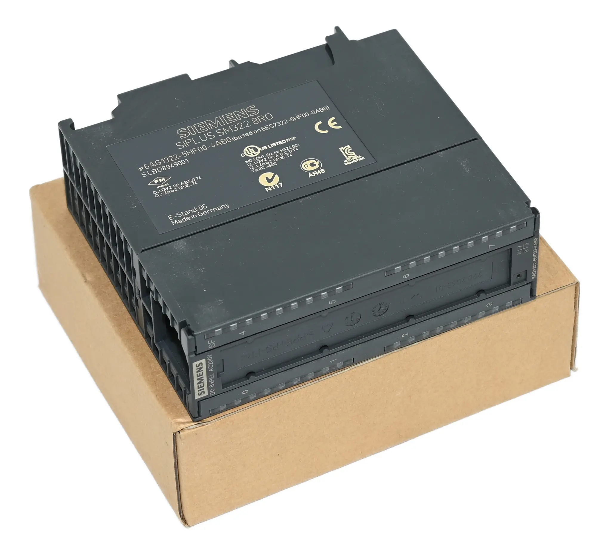 Produktfoto 1 von Siemens  6AG1322-5HF00-4AB0 6AG1 322-5HF00-4AB0 Siplus SM 322 8RO New