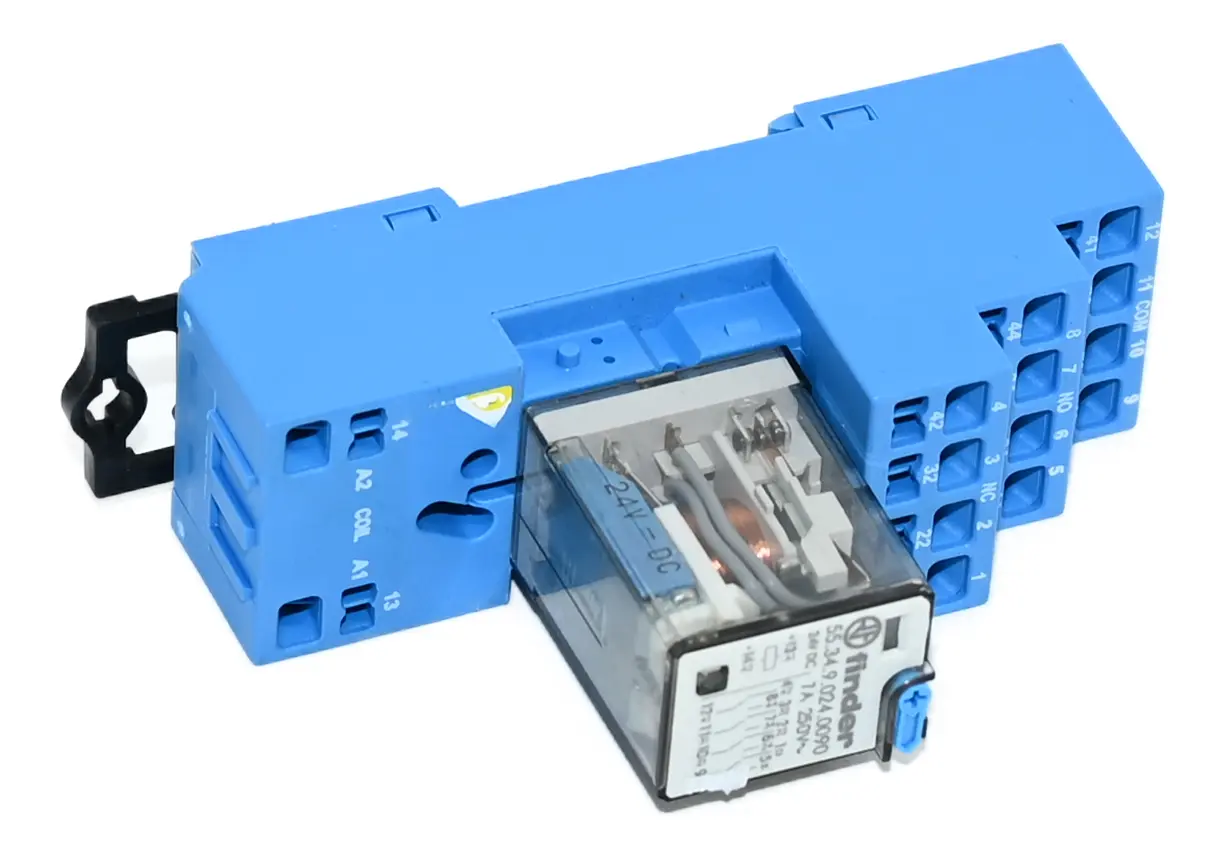 Produktfoto 1 von Finder 55.34.9.024.0090 94.54.1SXA New without box
