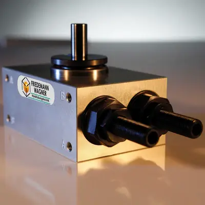 Produktfoto 1 von Schwenkeinheit SHE-6-N-190-K-0-0-P