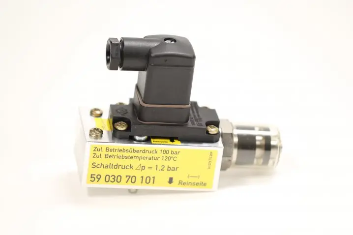 Produktfoto 1 von 59 030 70 101 maintenance switch with indicator