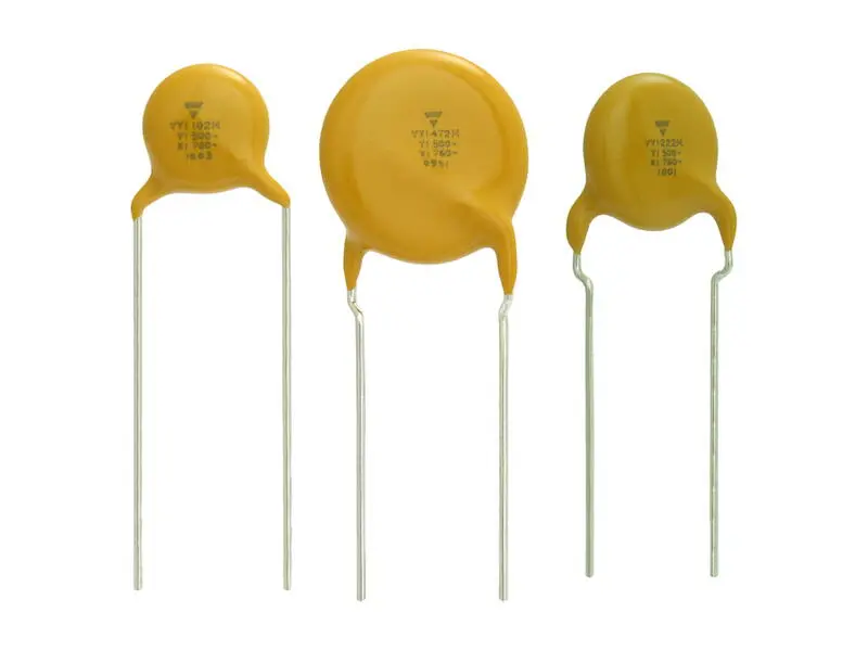 Produktfoto 1 von VISHAY Keramik-Funkentstörkondensator VY1 Y5S 220 pF ± 10% 760 Vac / 500 Vac Rastermaß 10,0 mm
