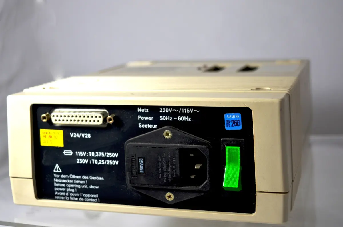 Produktfoto 1 von Siemens 6ES5695-0AA11