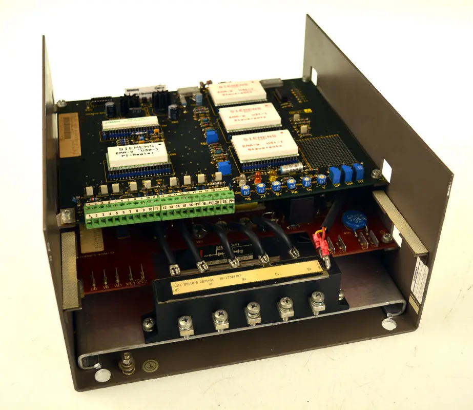 Produktfoto 1 von Siemens 6RA2220-8DS30