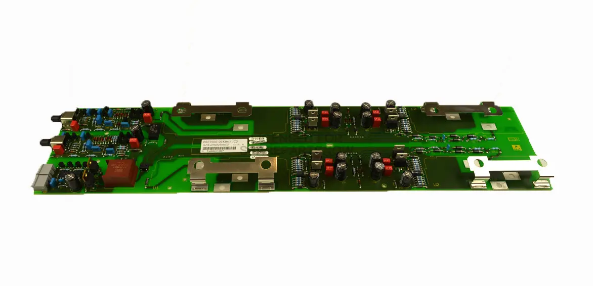 Produktfoto 1 von Siemens 6SE7037-0EK84-1JC2