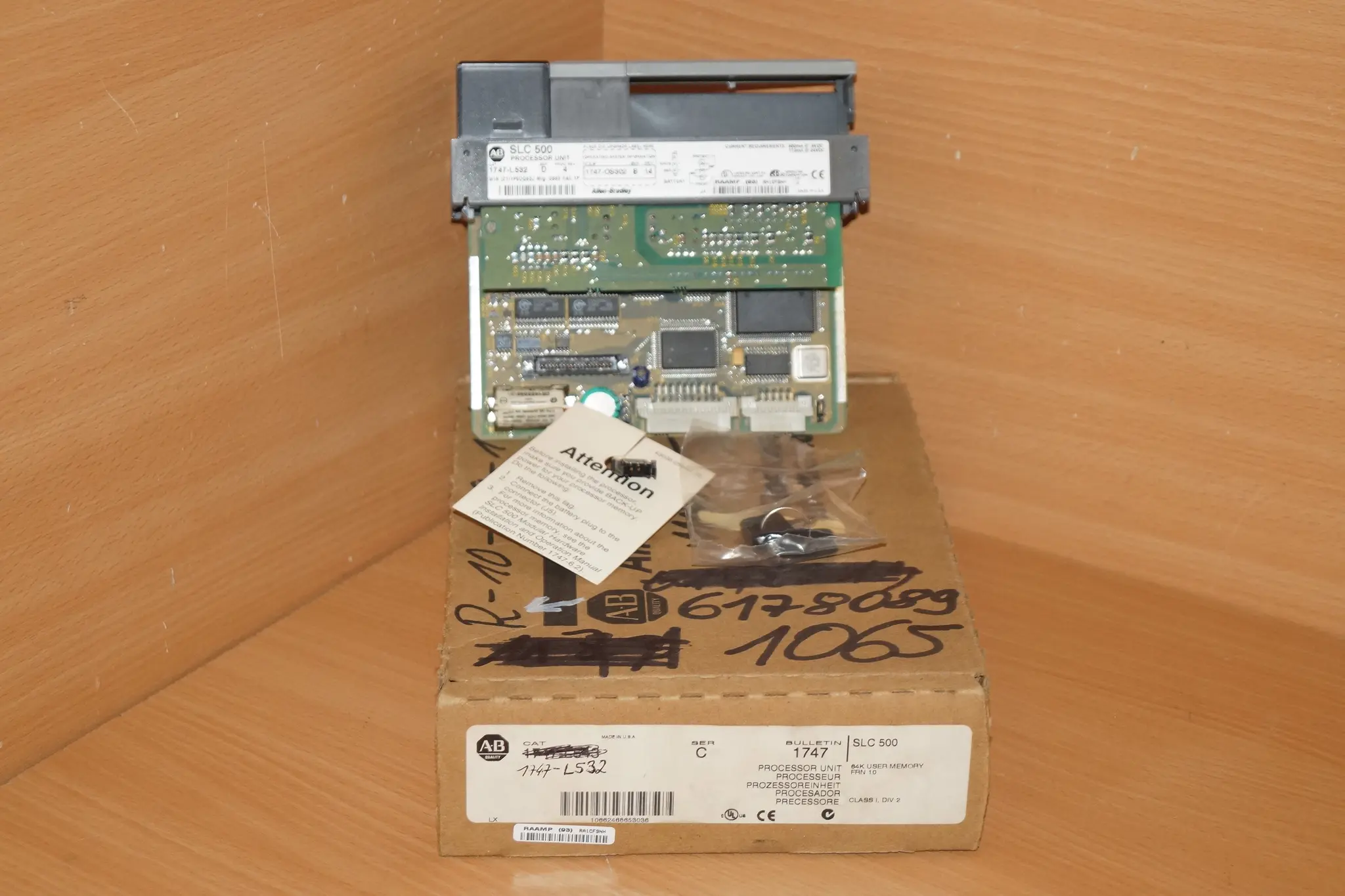 Produktfoto 1 von Allen Bradley 1747-L532 SER D