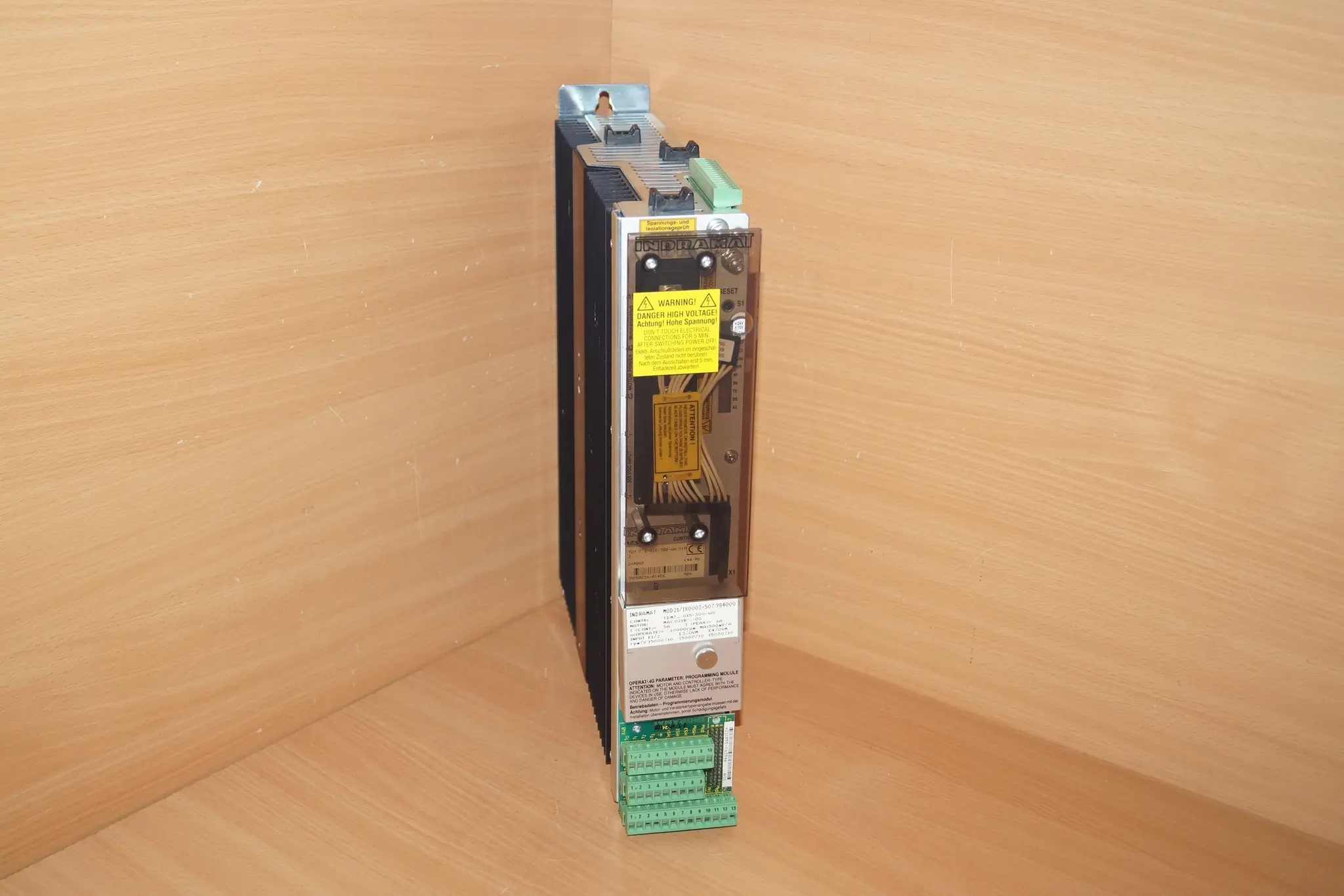 Produktfoto 1 von INDRAMAT Controller TDM 7.1-015-300-W0/S102