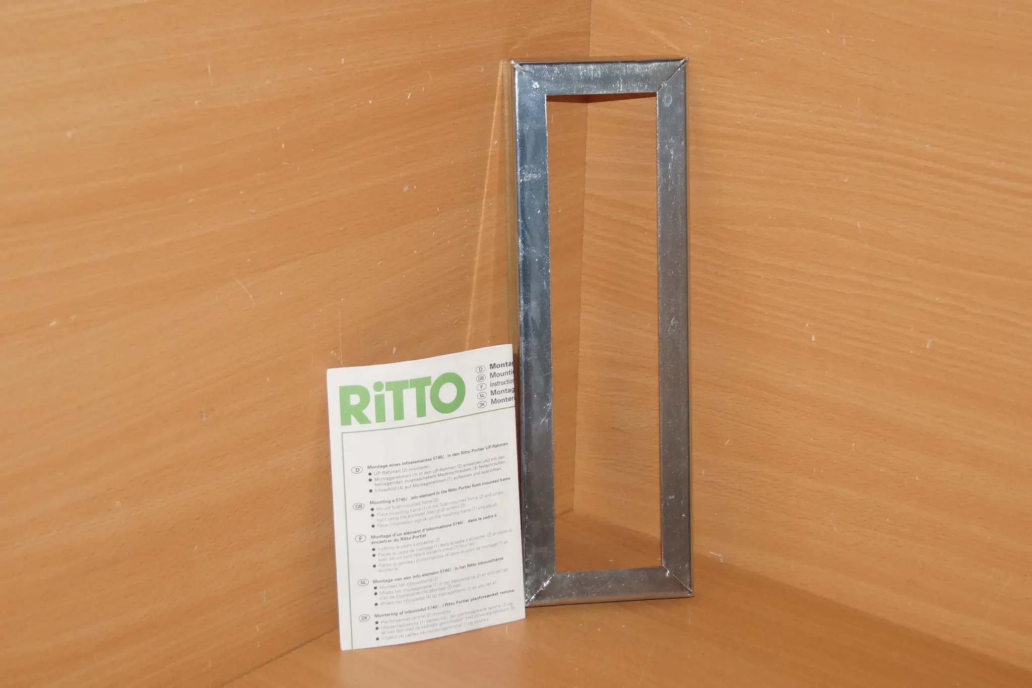 Produktfoto 1 von Ritto 5740 Ritto Portier UP-Rahmen