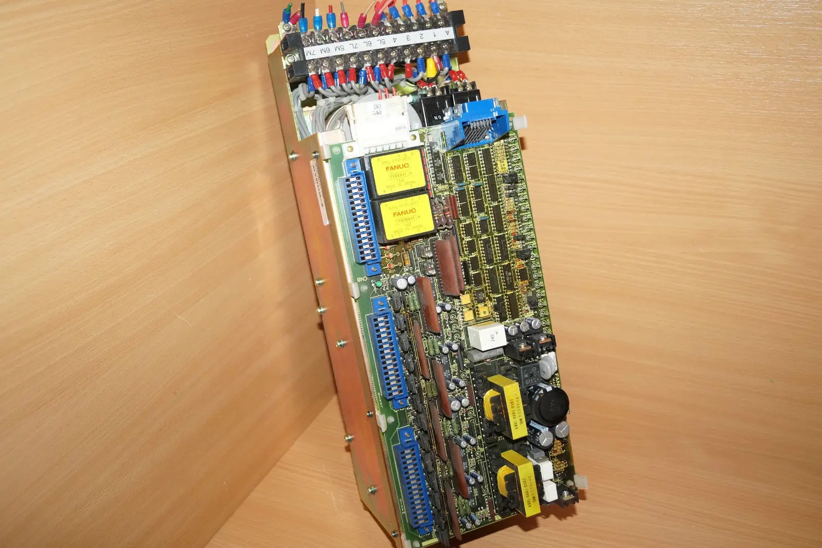 Produktfoto 1 von FANUC Servoverstärker A06B-6057-H205