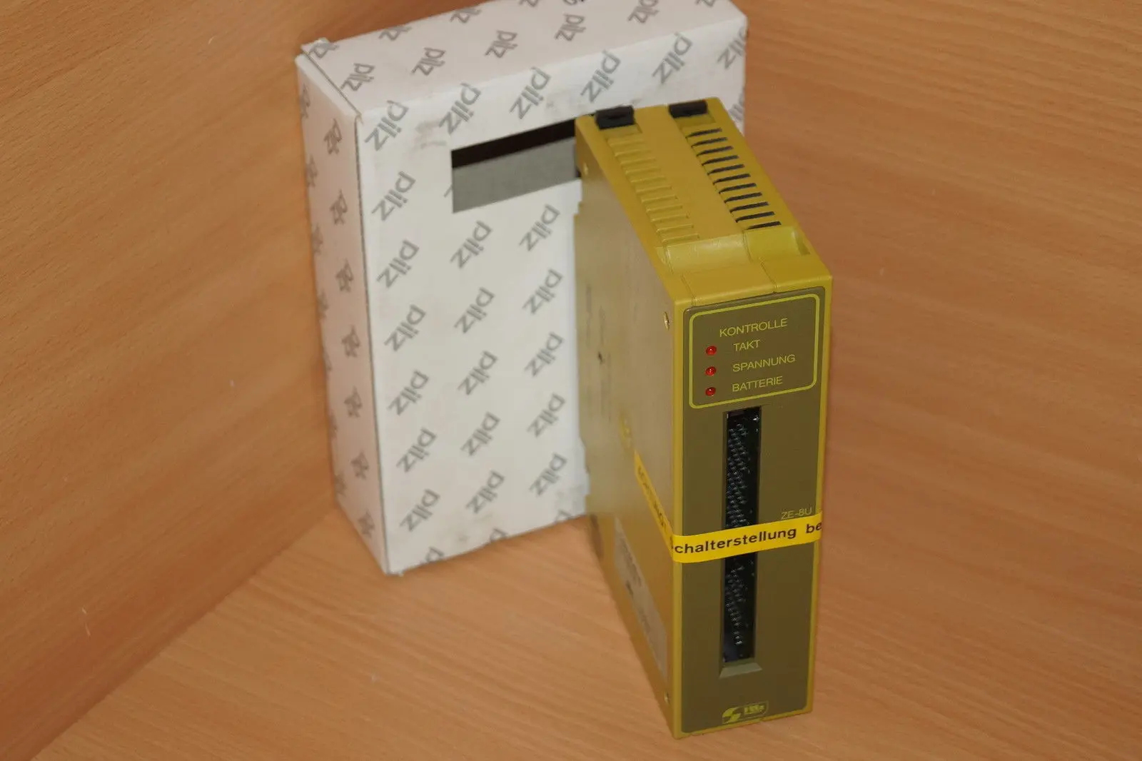 Produktfoto 1 von Pilz Zentraleinheit C-P8-ZE-8U-S Zentraleinheit  306093