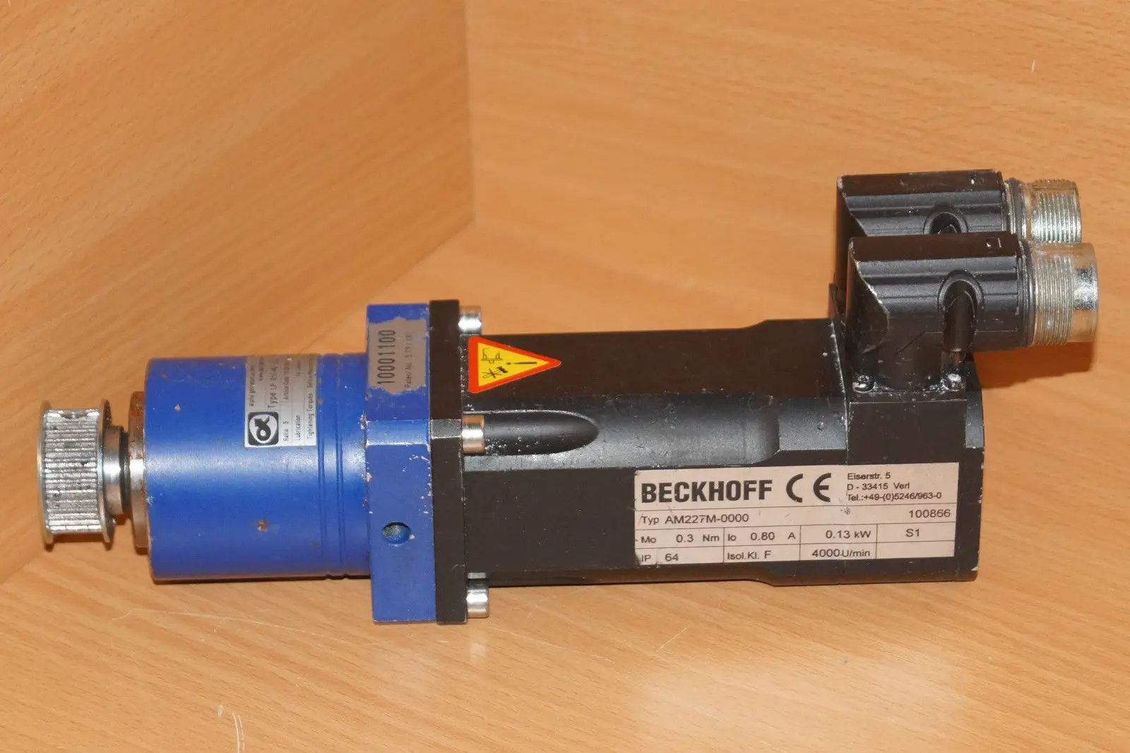 Produktfoto 1 von Beckhoff AM227M-0000 Servo Motor LP 050-M01-5-111-000 Gearhead Innolas