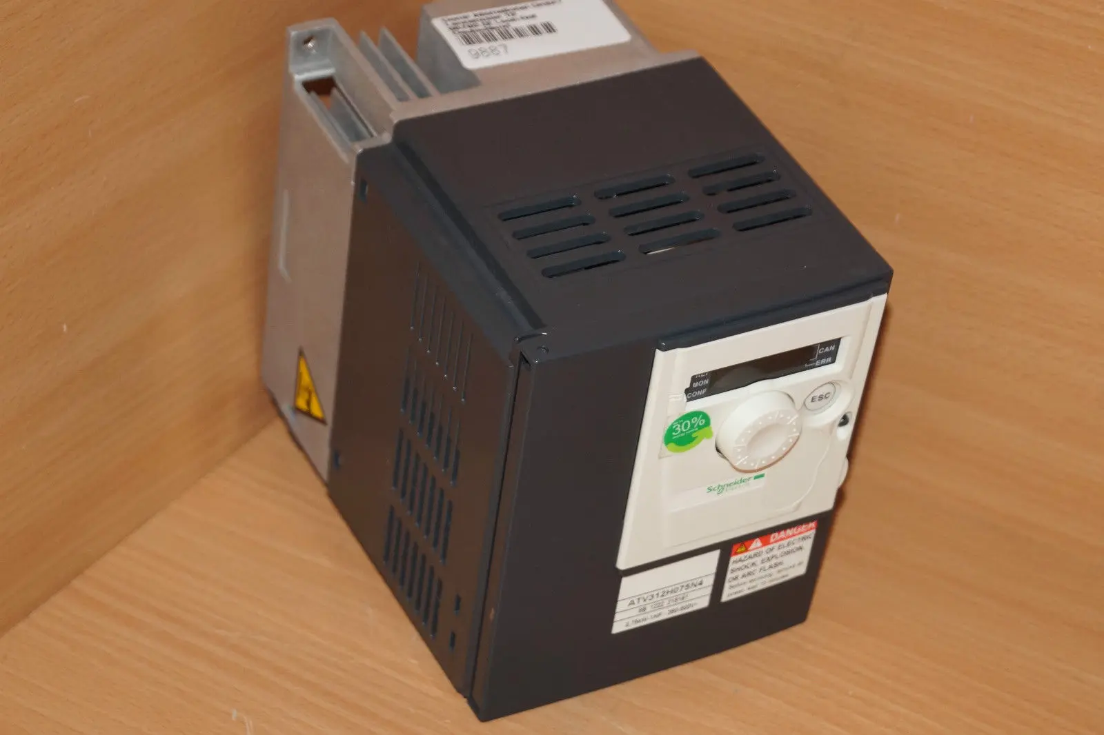 Produktfoto 1 von Schneider Telemecanique Altivarv312 Frequenzumrichter 0,75kW/ 1HP, 380V/500V ATV