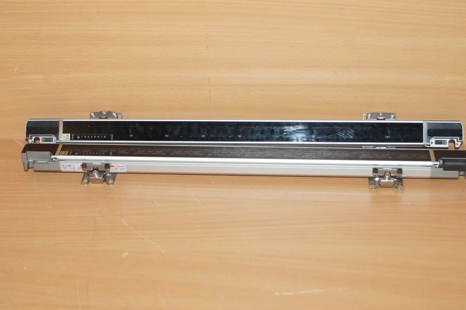 Produktfoto 1 von Keyence Receiver SL-C48F-R + Transmitter SL-C48F-T Lichtschranke Sender Empfänge
