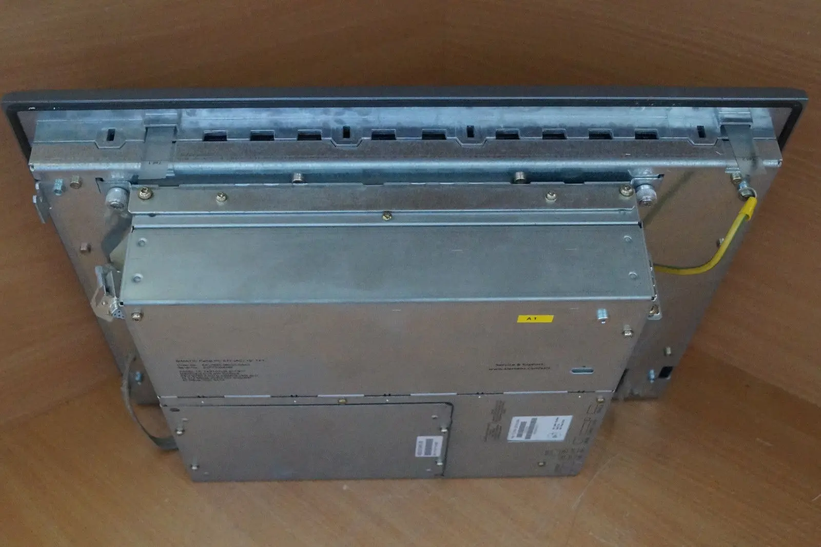 Produktfoto 1 von Siemens 6AV7803-0BC20-0AA0 PC 677 (AC)  15" TFT 6AV7 803-0BC20-0AA0