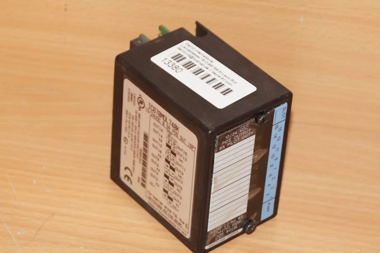 Produktfoto 1 von GE Fanuc  IC670MDL740K  Positive Output Module