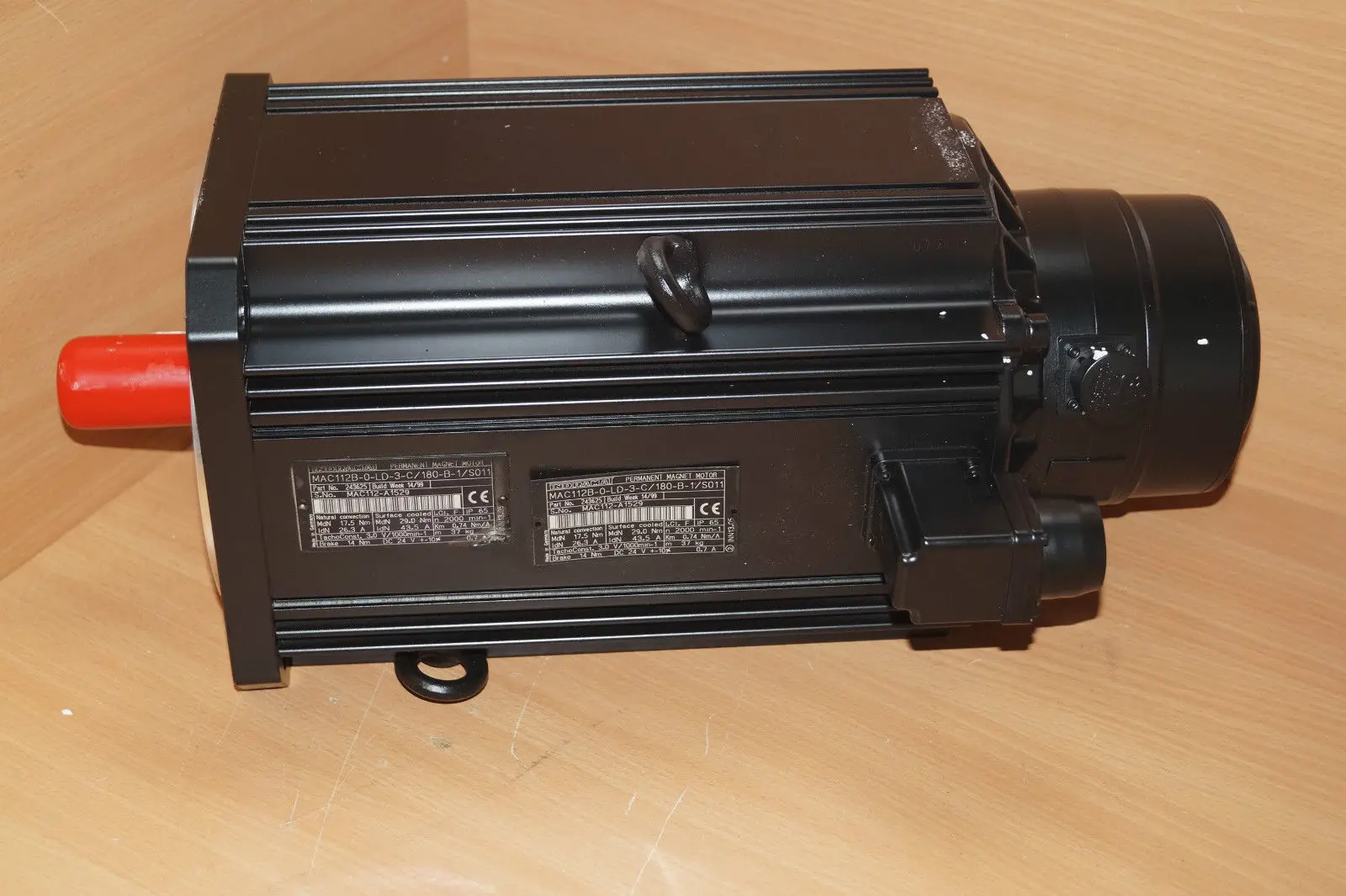 Produktfoto 1 von Indramat MAC112B-0-LD-3-C/180-B-1/S011