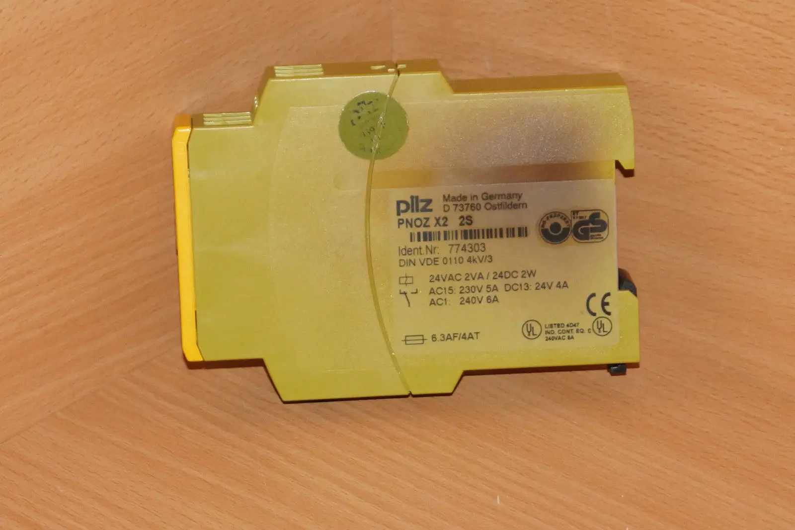Produktfoto 1 von PILZ Not-Aus-Schaltgerät  PNOZ X2  774303