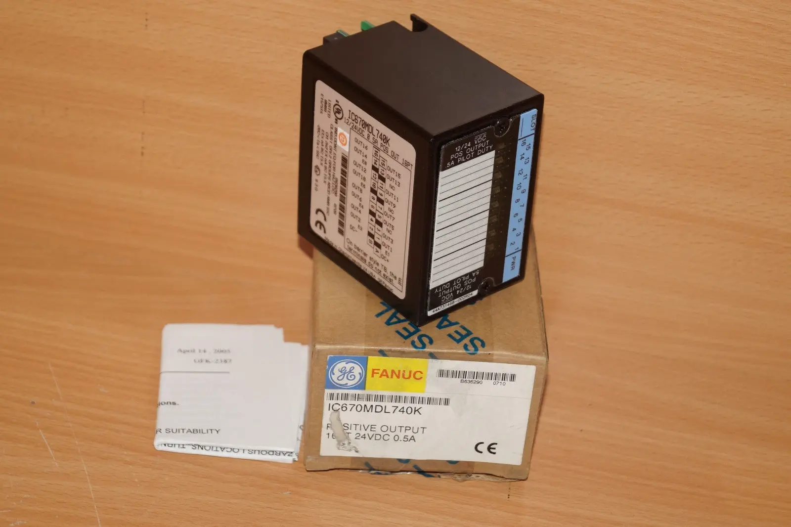 Produktfoto 1 von GE Fanuc  IC670MDL740K  Positive Output Module