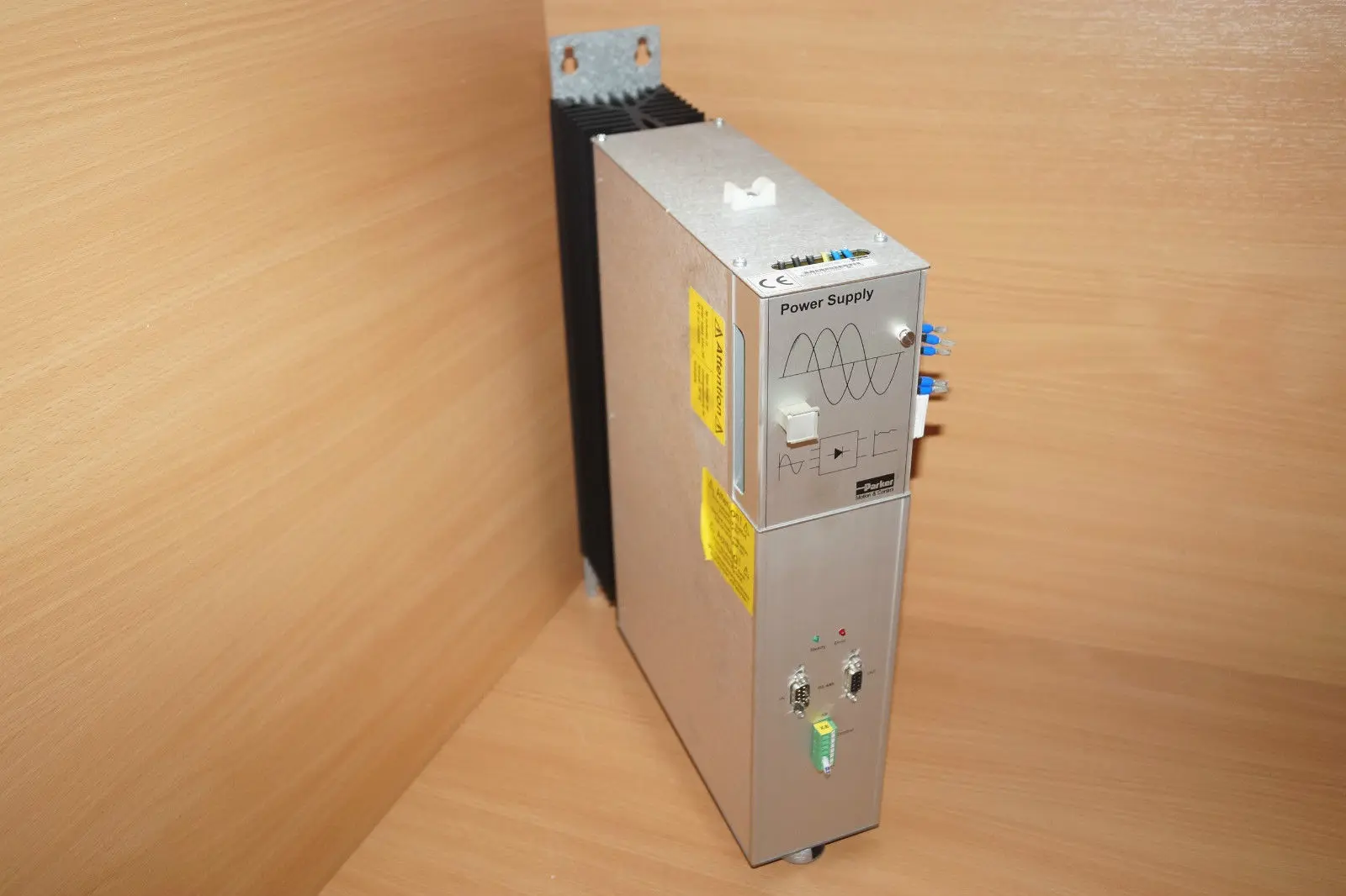 Produktfoto 1 von Hauser Parker  084966 012 951-300000 NMD 10/B  084965 0015 951-300001 NMD 10/B