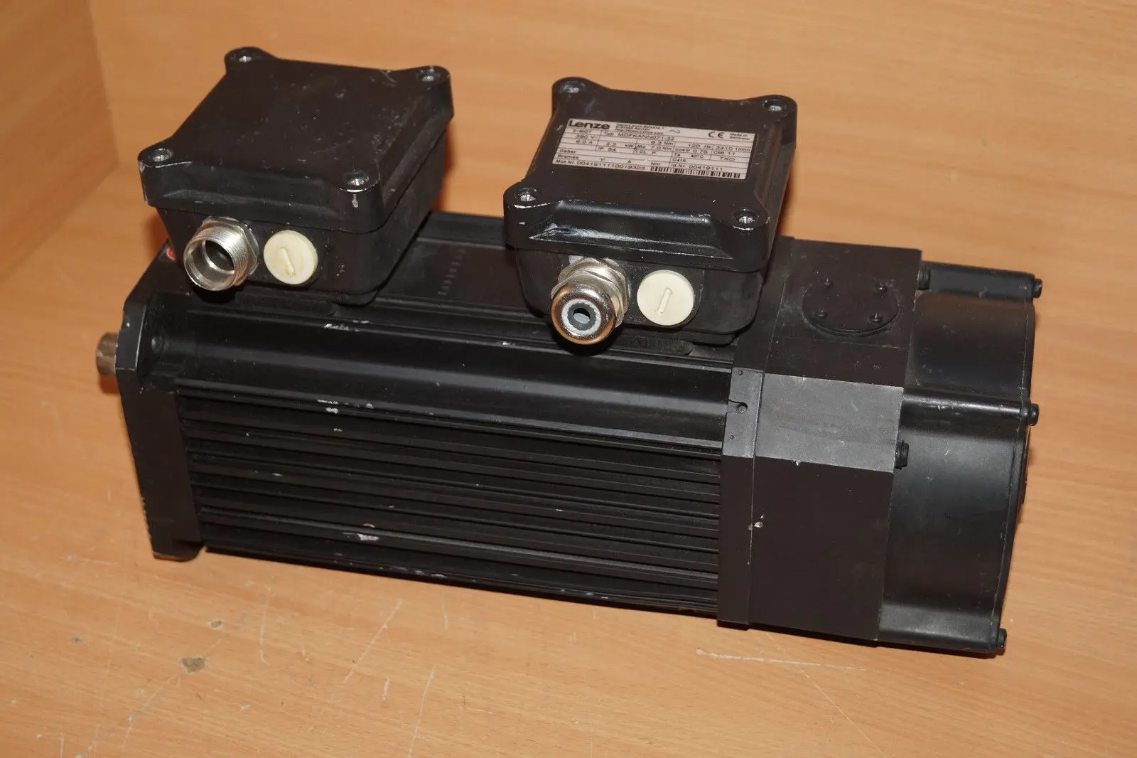 Produktfoto 1 von Lenze MDFKANN071-22  Servomotor    MDK KANN 071-22