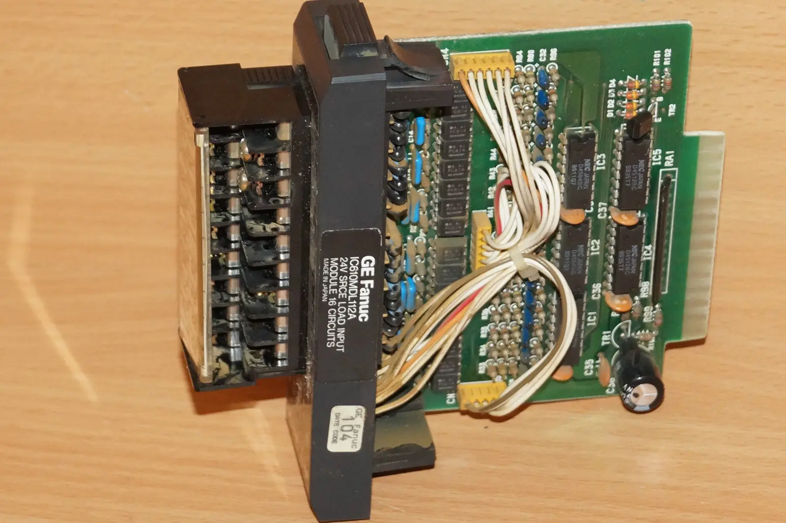 Produktfoto 1 von GE Fanuc IC610MDL112A