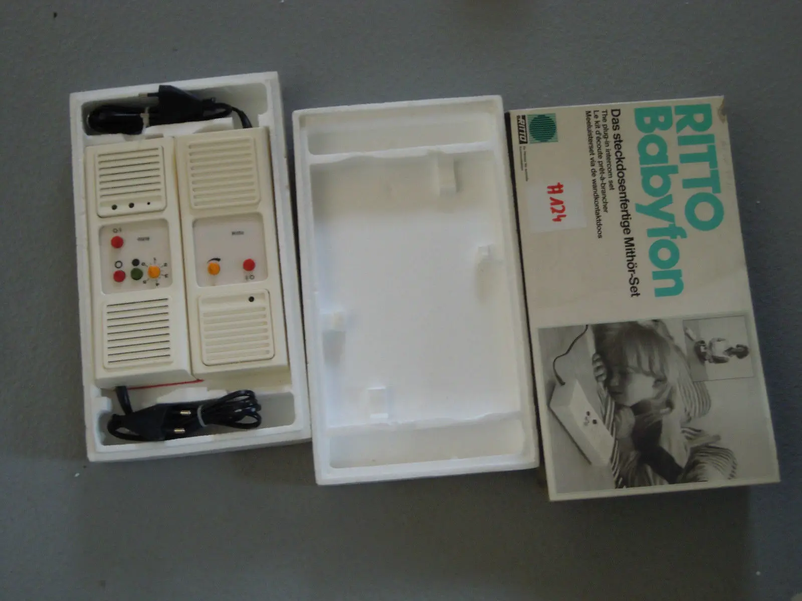 Produktfoto 1 von Ritto 9732/70 Babyfon steckdosenfertig Mithör-set