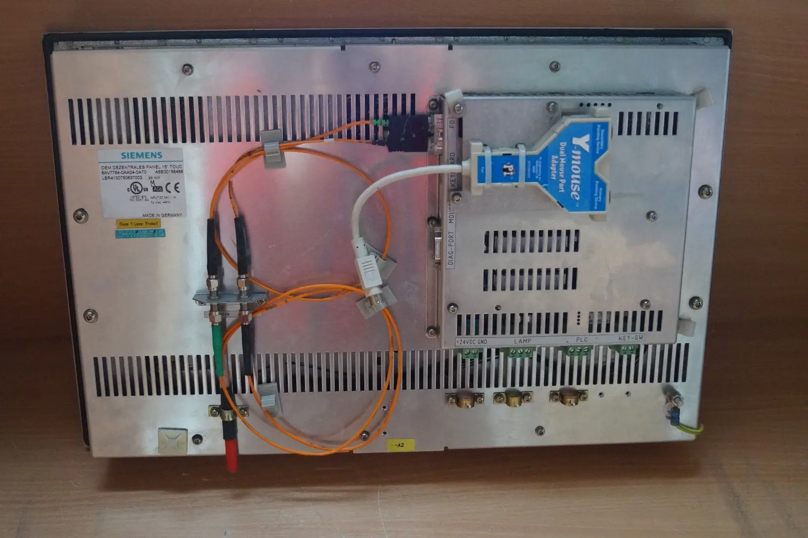 Produktfoto 1 von Siemens 6AV7764-0AA04-0AT0 15" Touch 6AV7 764-0AA04-0AT0 A5E00156488