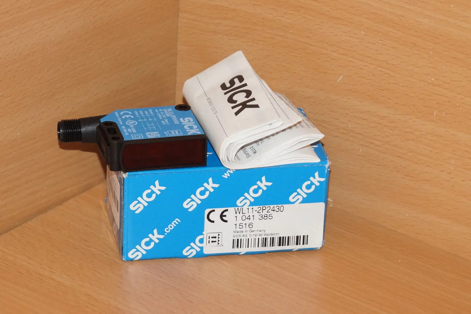 Produktfoto 1 von Sick Lichtschranke WL11-2P2430 Identnr. 1041385