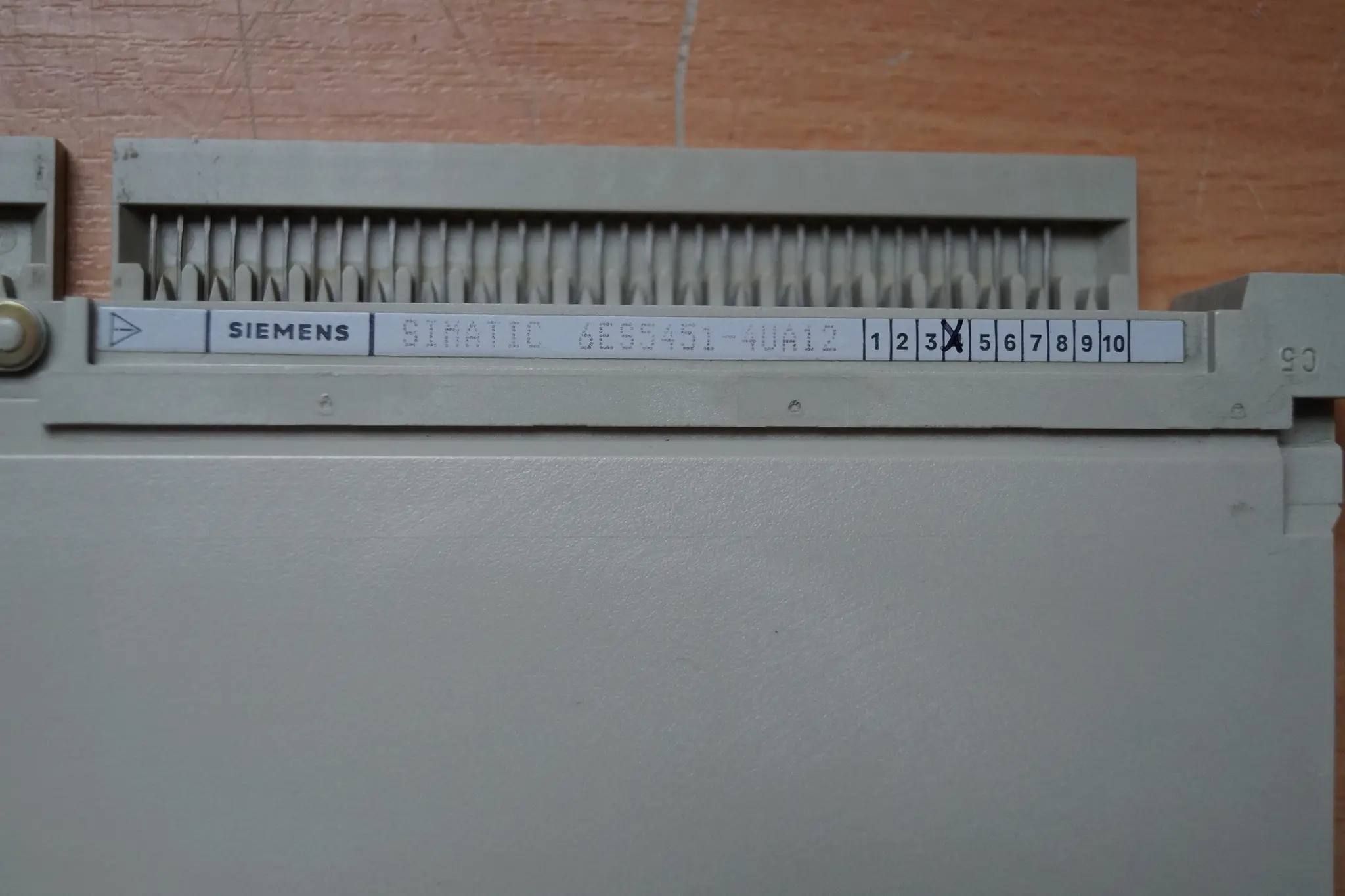Produktfoto 1 von Siemens S5 6ES5 451-4UA12 // 6ES5451-4UA12 E Stand 04