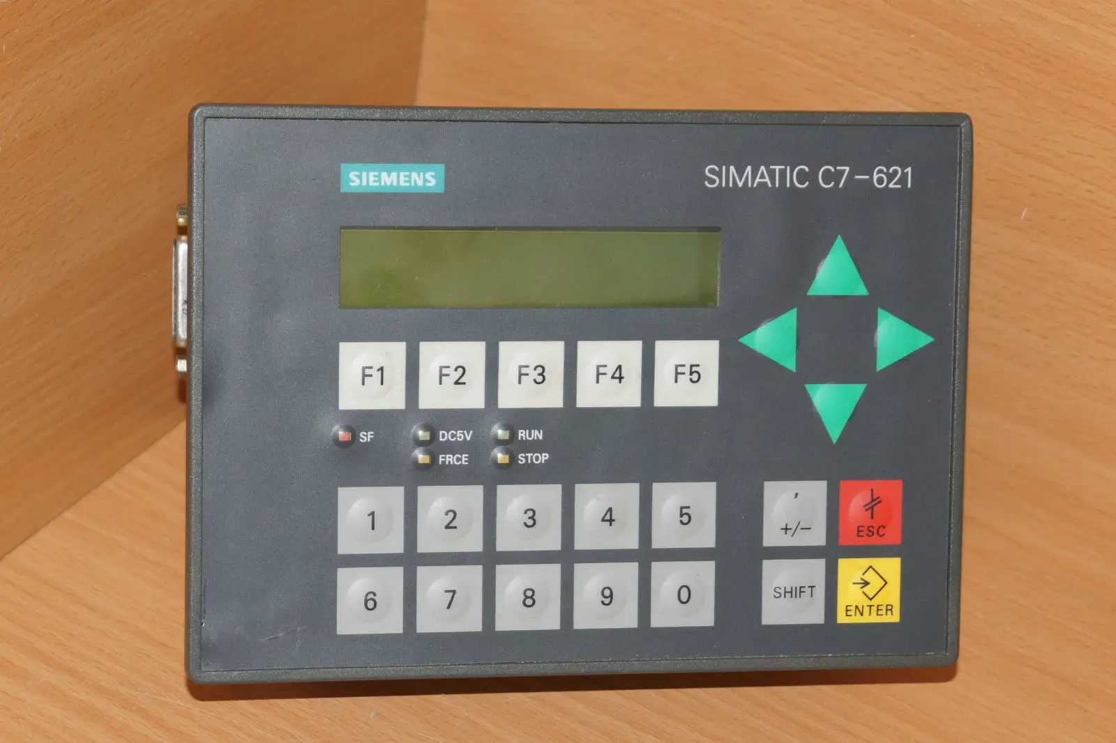 Produktfoto 1 von Siemens Simatic S7 6ES7621-1AD00-0AE3 6ES7 621-1AD00-0AE3 C7-621
