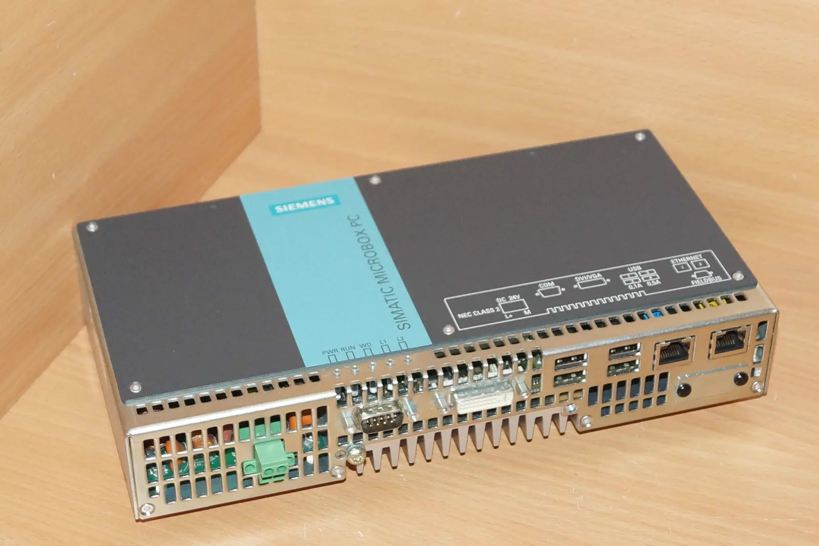 Produktfoto 1 von SIEMENS  6AG4040-0AG30-0QA0 Microbox PC 420  6AG4 040-0AG30-0QA0