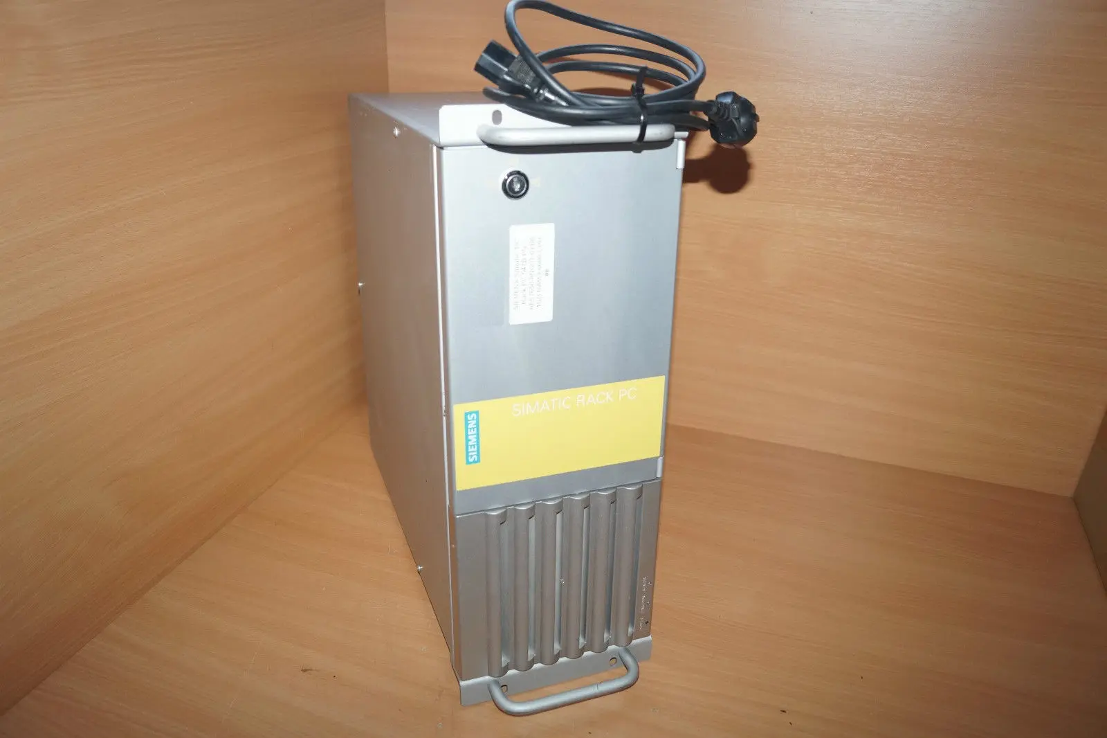 Produktfoto 1 von SIEMENS 6ES7650-0NG07-0YX0 // 6ES7 650-0NG07-0YX0 PC 547B