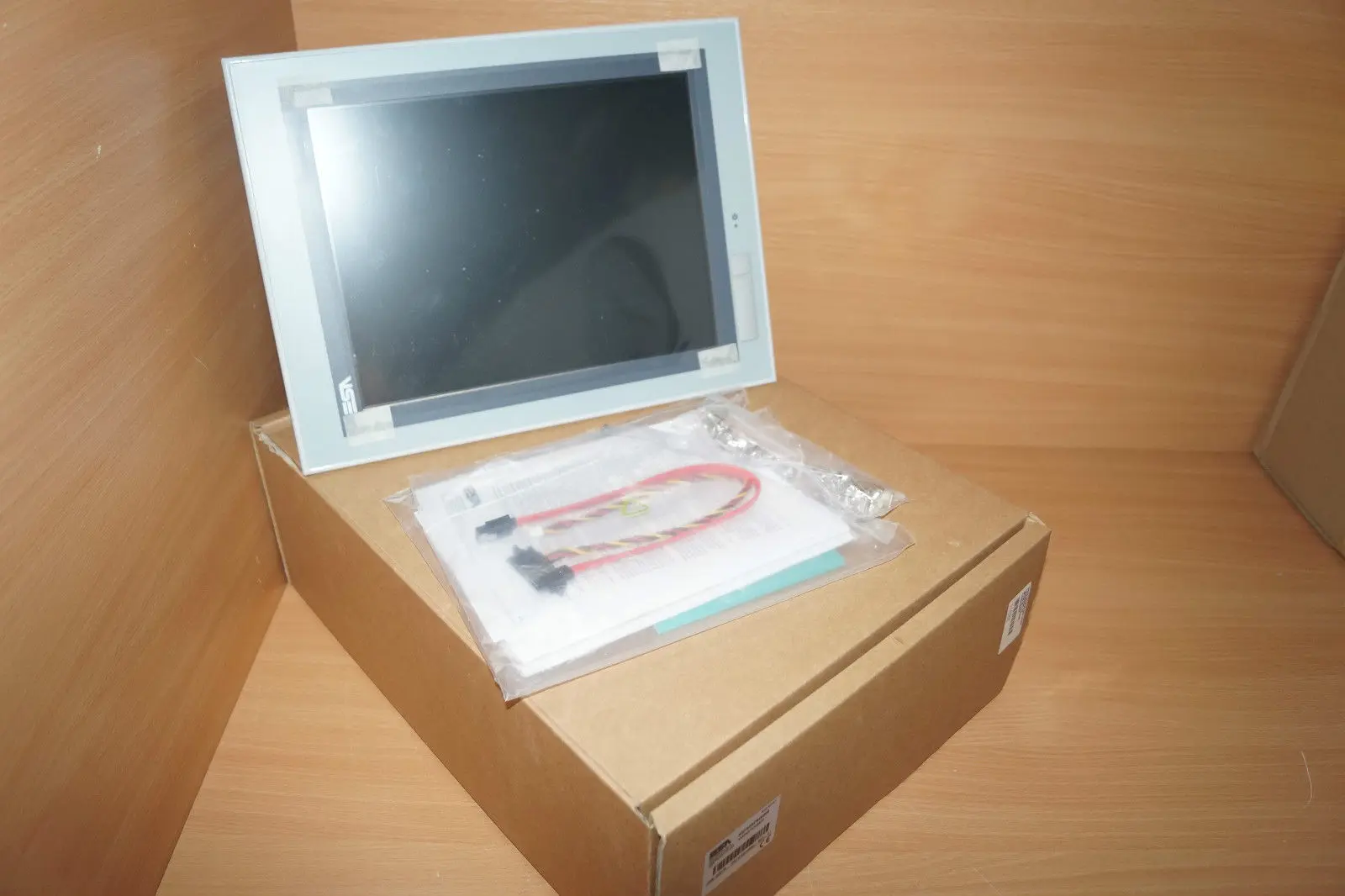 Produktfoto 1 von Touch Panel ESA Bedienterminal XS7H2SF920200