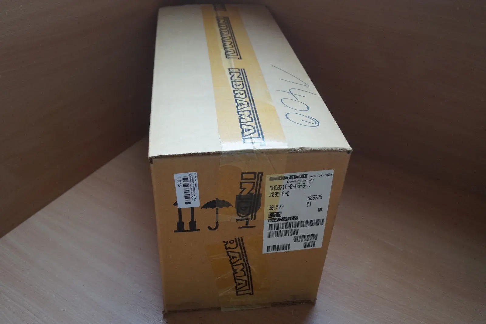 Produktfoto 1 von Indramat MAC071B-0-FS-3-C/095-A-0 Servomotor Neu OVP