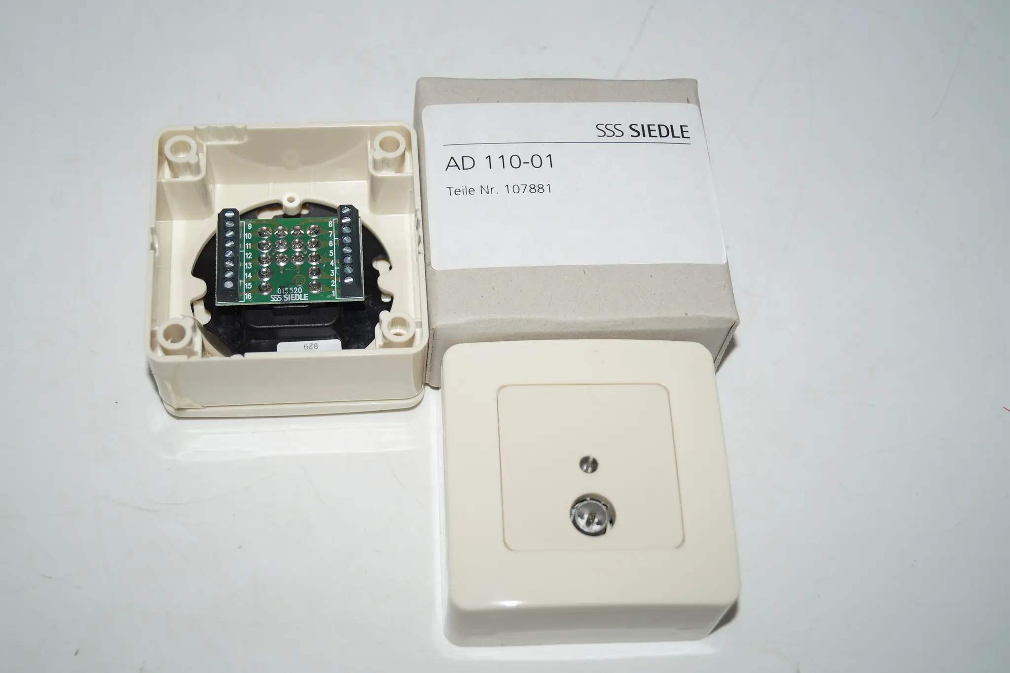 Produktfoto 1 von Siedle HTSV 840-0 S  Telefon Standard mit Farb-Monitor  Schwarz Front