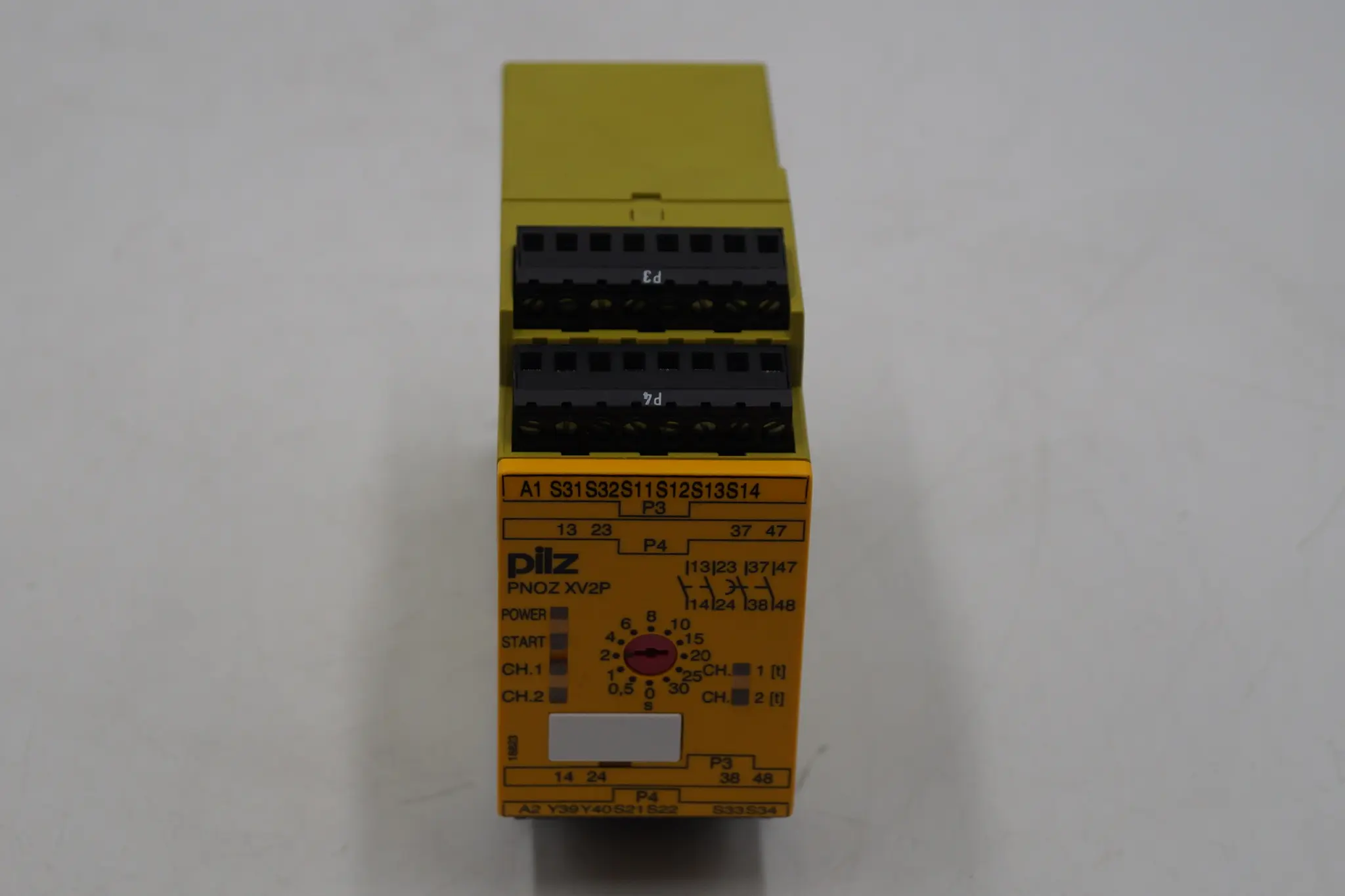 Produktfoto 1 von Pilz - PNOZ XV2P 30/24VDC