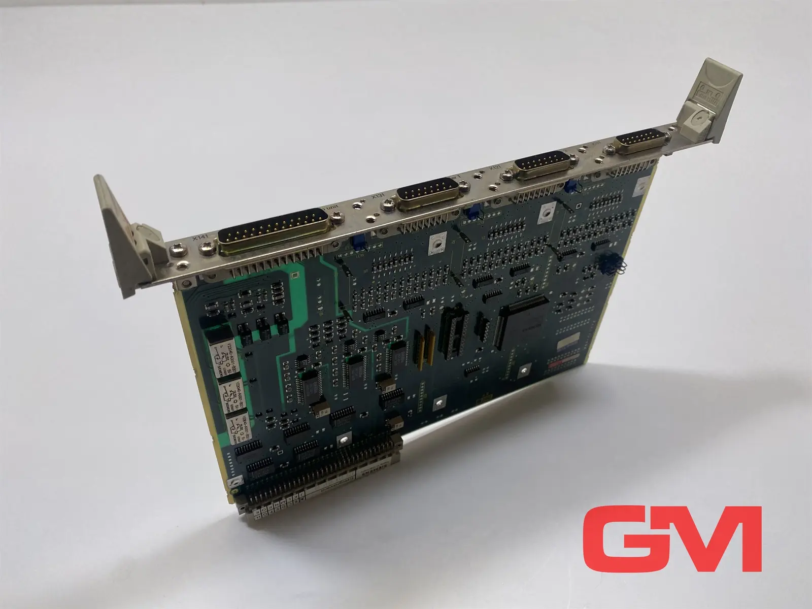 Produktfoto 1 von Siemens Sinumerik Servo-Interface 6FX1121-4BA03 Anschaltung 800 E-Stand A DAC