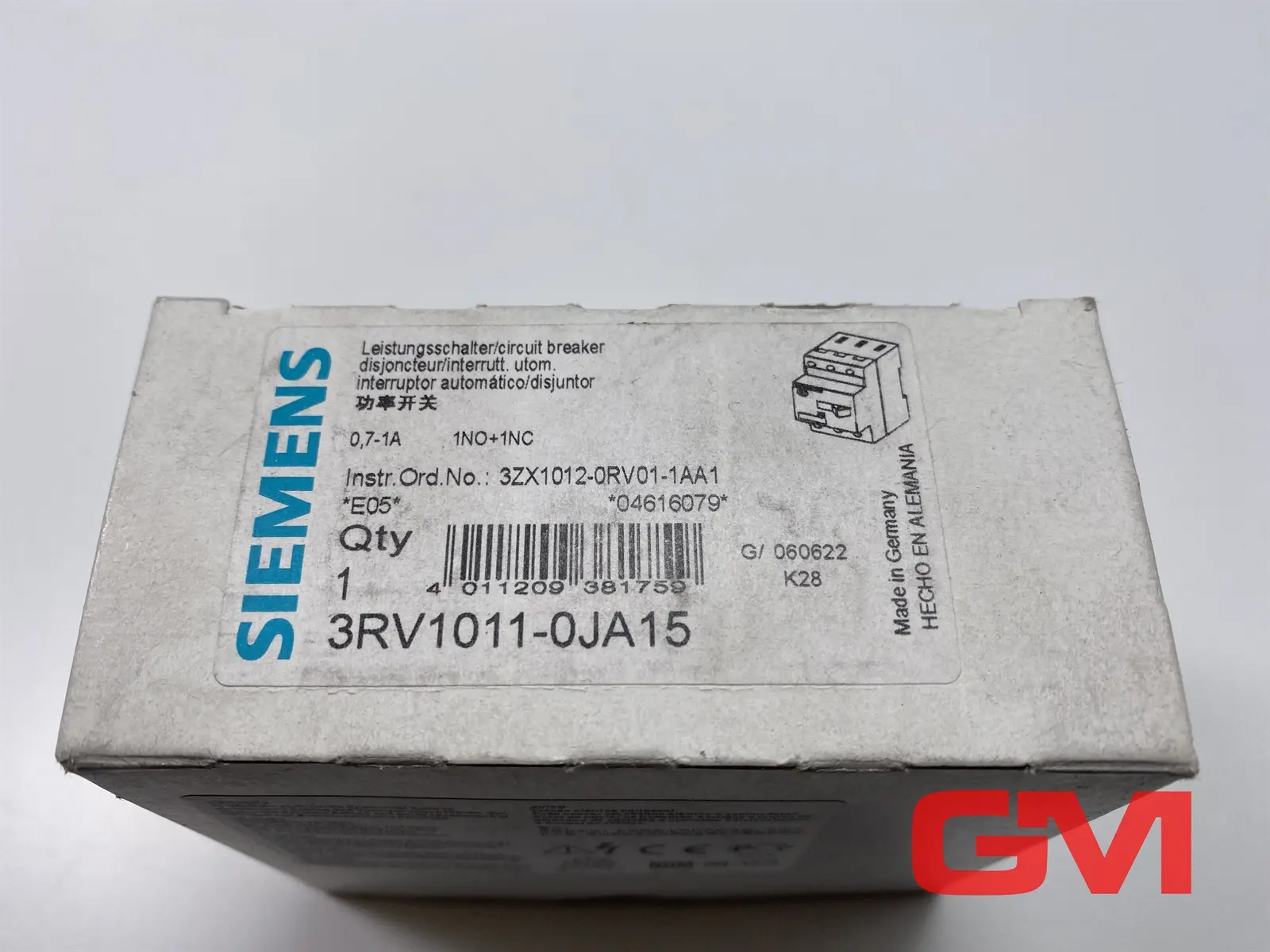 Produktfoto 1 von Siemens Leistungsschalter 3RV1011-0JA15 Circuit breaker 0,7-1A 1NO+1NC Schalter