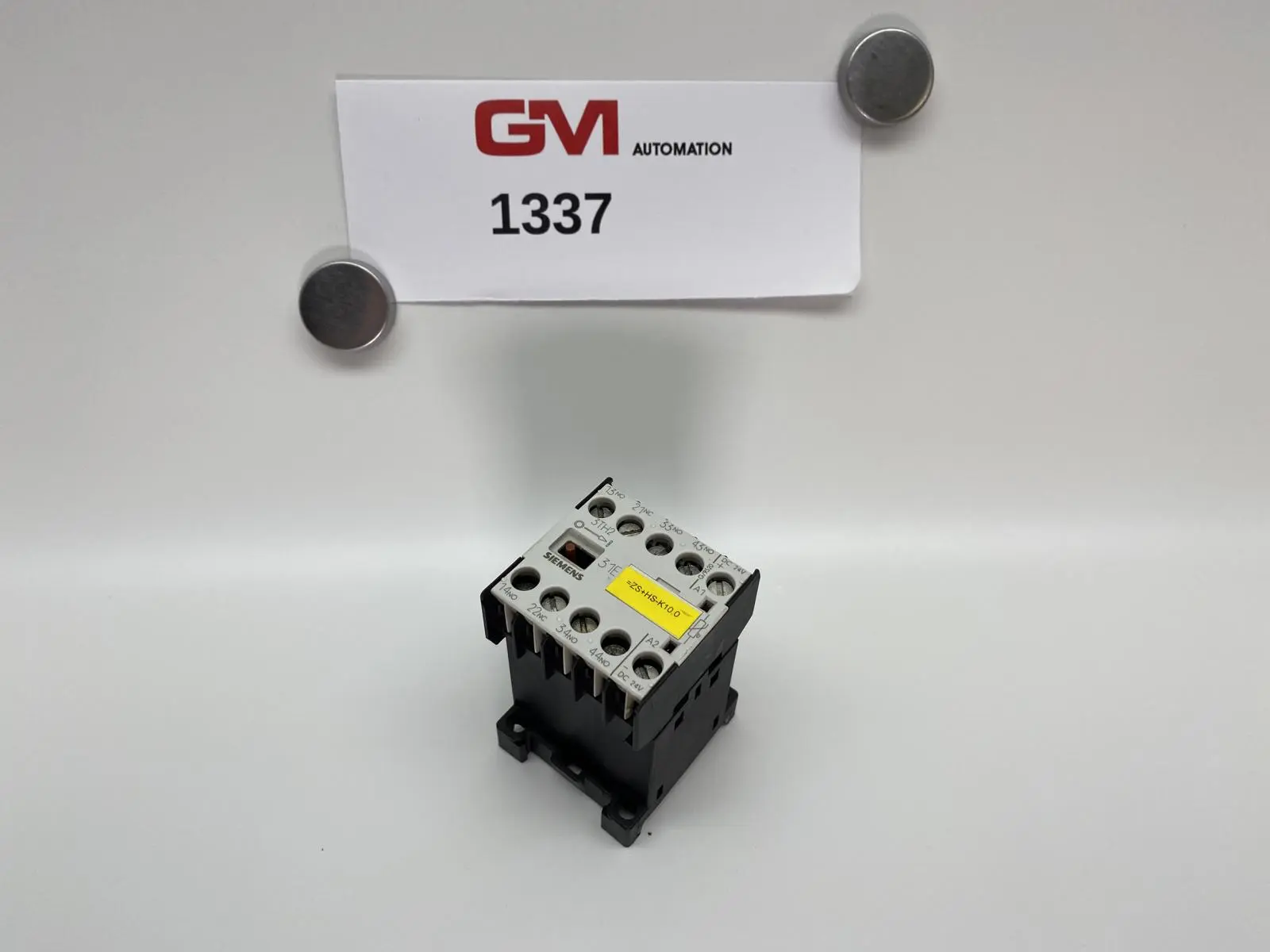 Produktfoto 1 von Siemens Hilfsschütz 3TH2031-0MB4 auxiliary contactor relay 3TH2 Spannung 24V DC