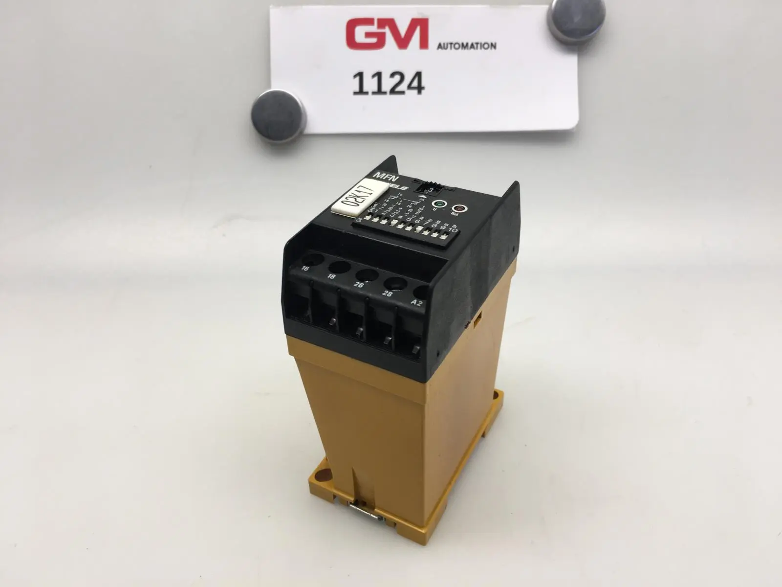 Produktfoto 1 von Schiele Zeitverzögerungsrelais MFN2WE 240972000 Timer Relay Zeitrelais 24V DC