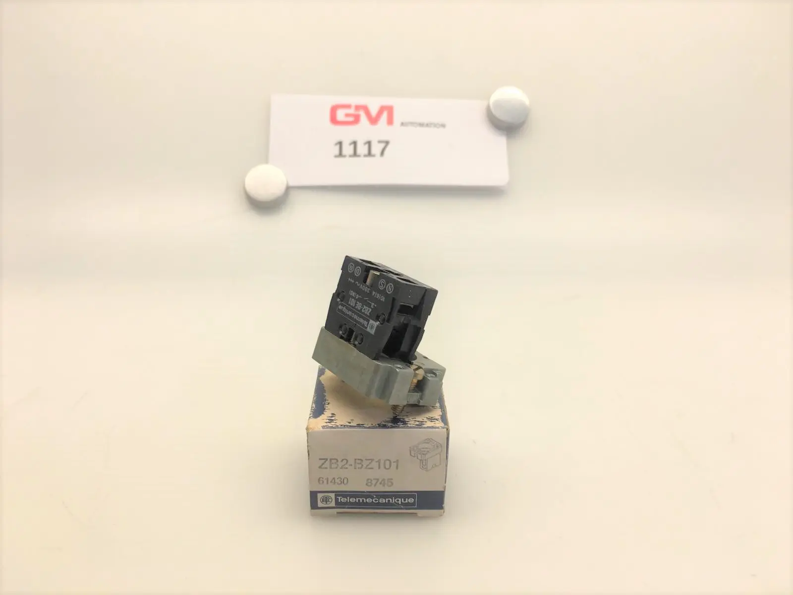 Telemecanique Schneider Hilfsschalterblock ZB2-BZ101 Body for control button