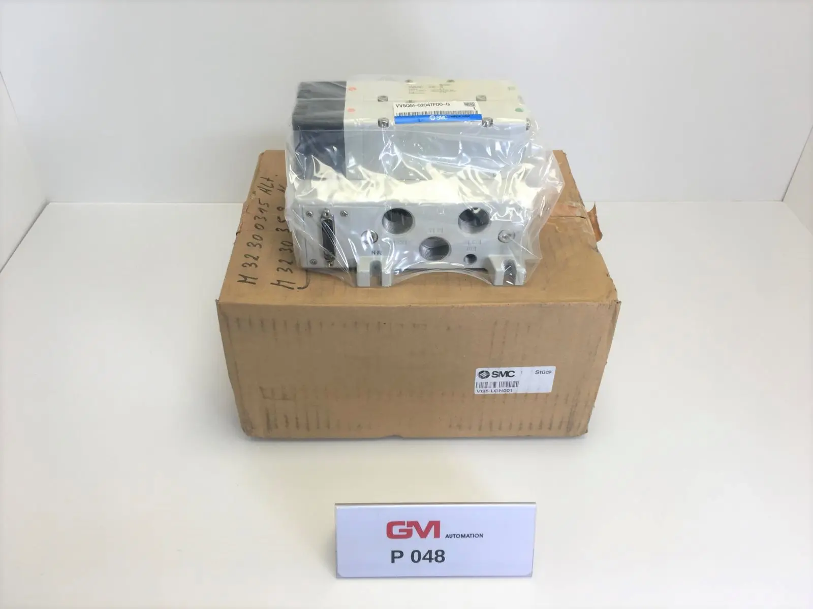 Produktfoto 1 von SMC Ventilinsel VQ5-LGN001 + 2x Ventile VQ5401-5W-Q Valve VV5Q51-0204TFD0-Q