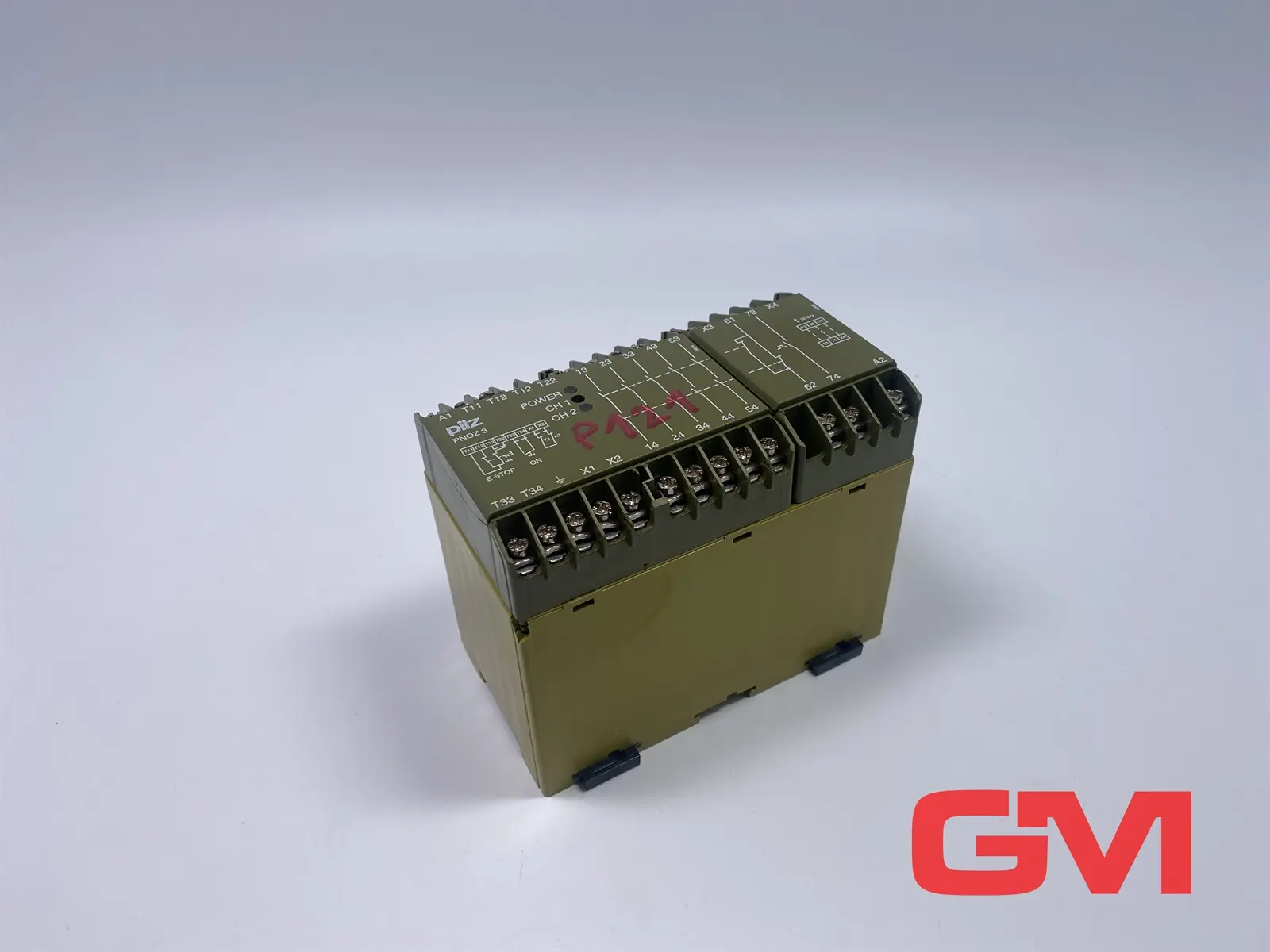 Produktfoto 1 von Pilz Sicherheitsschaltgerät PNOZ 3 42V AC 474813 5S + 1Ö safety relay 42V AC