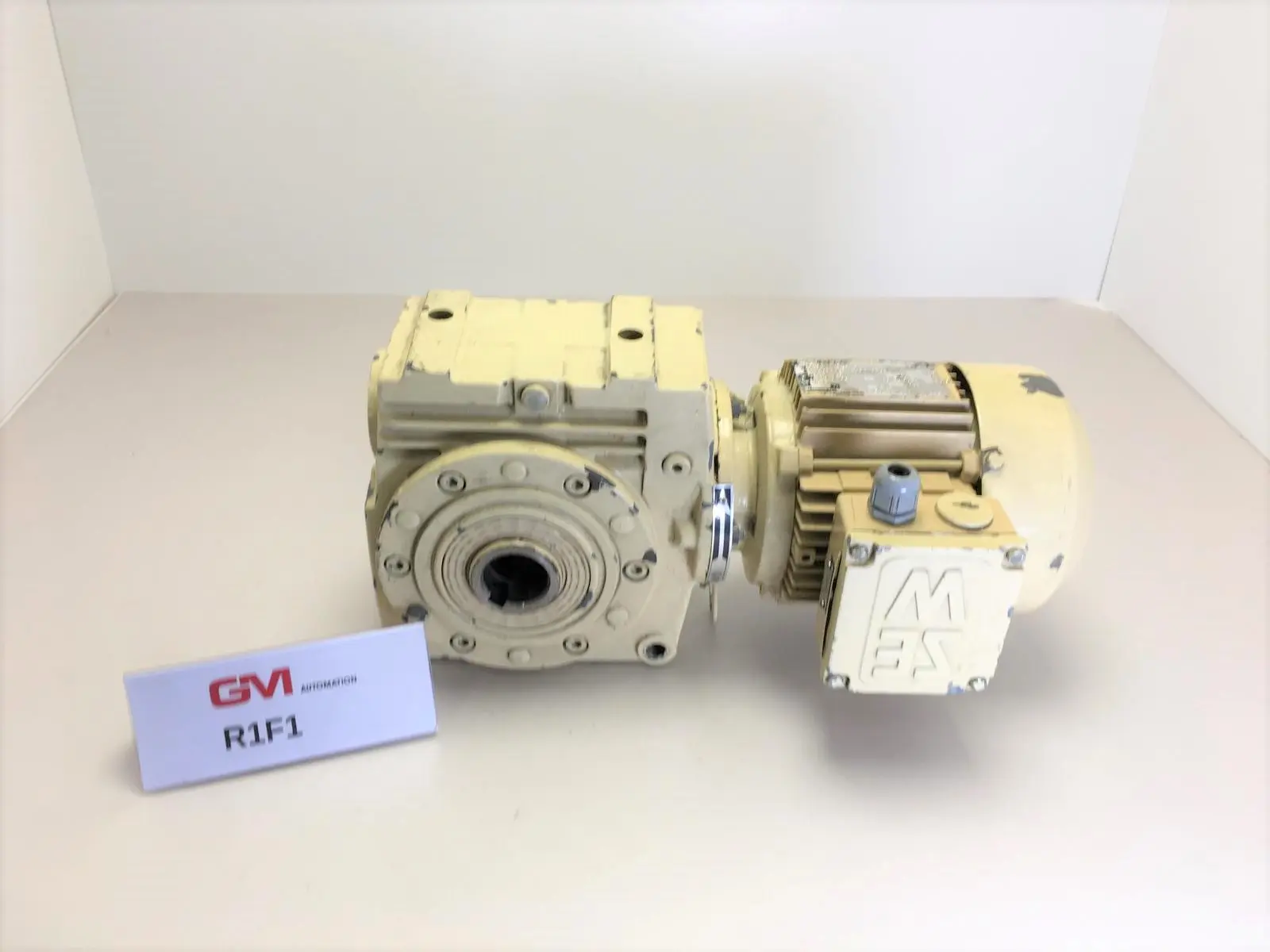 Produktfoto 1 von SEW Eurodrive Getriebemotor SA52 DT710-6 Elektromotor Motor 500V 0,25kW 0,68A