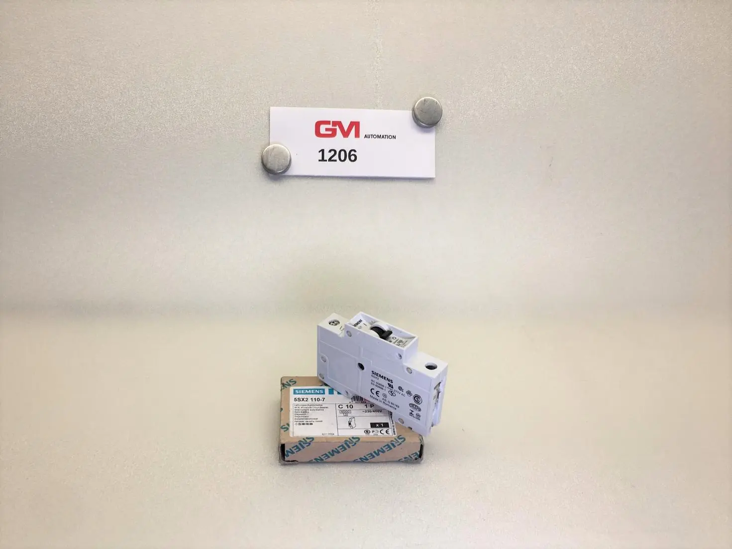 Produktfoto 1 von Siemens Leitungsschutzschalter 5SX2 110-7 5SX2110-7 T55 230/400V circuit breaker