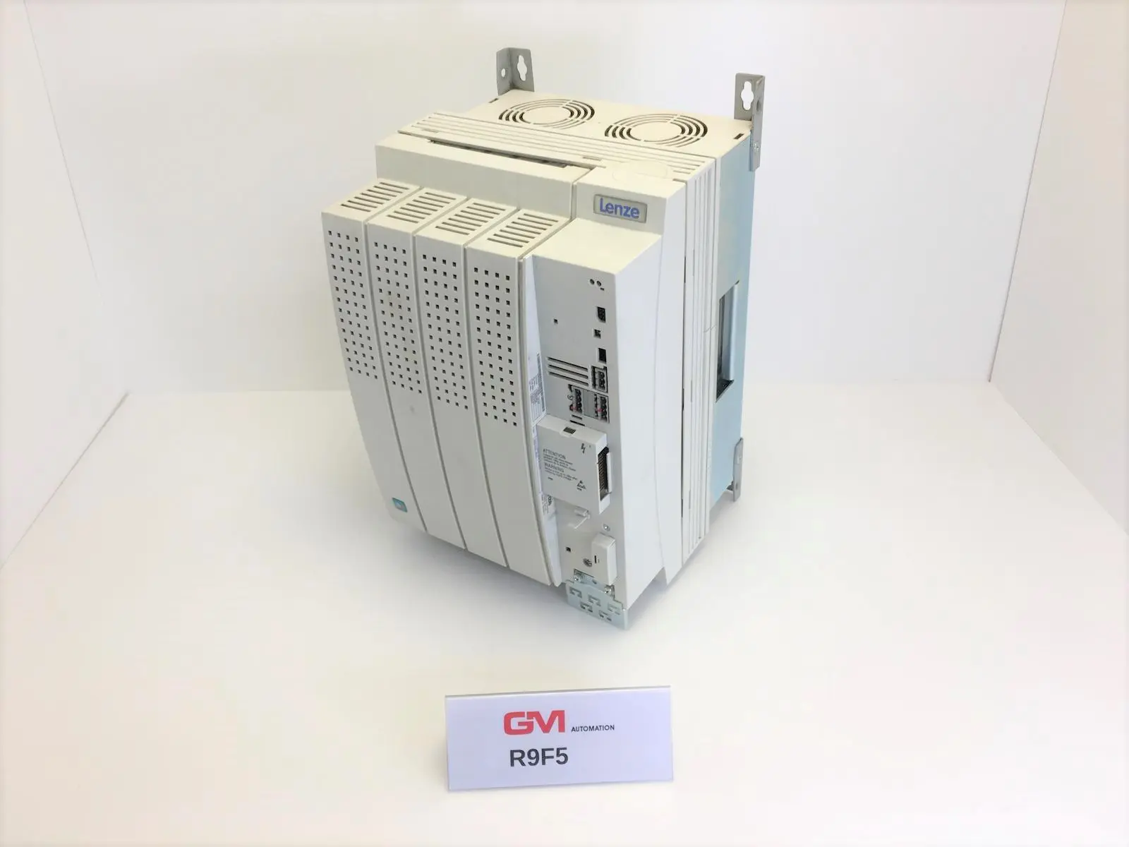 Produktfoto 1 von Lenze NetzfiIter Frequenzumrichter E82EV223_4B101 13009459 8200 Vector 22 kW