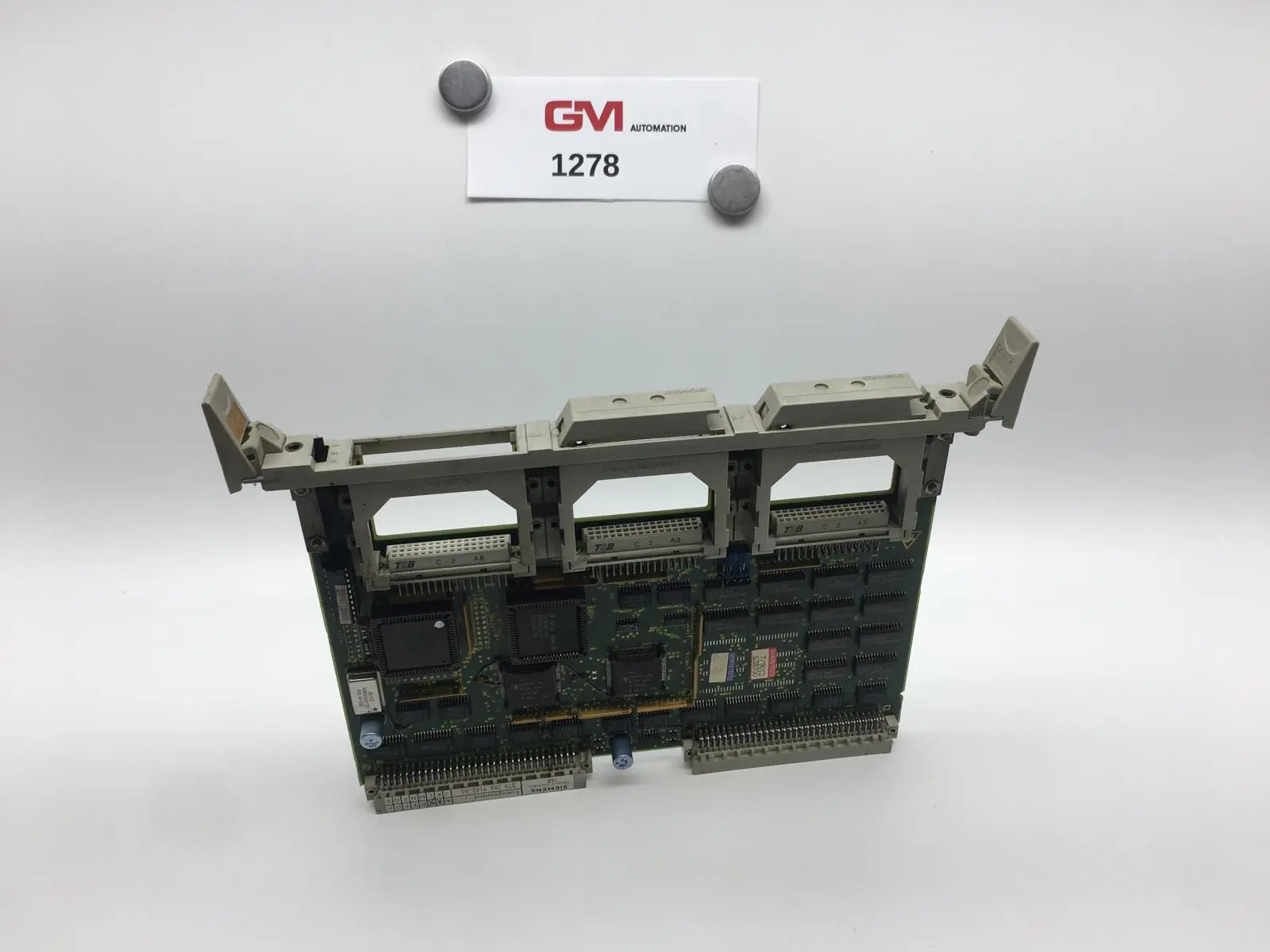Produktfoto 1 von Siemens Sinumerik Central Board 6FX1138-6BB01 PLC-CPU 135WB/COP 880 E-Stand B