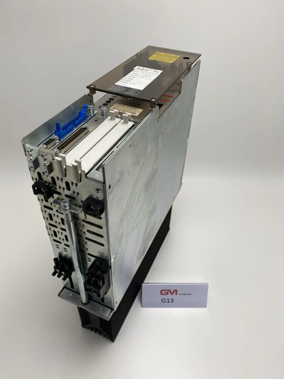 Produktfoto 1 von Indramat Servo DDS02.1-A100-DL01-01-FW DLC01.1-FW DEA04.1 DSM02.1-FW DDS02.1