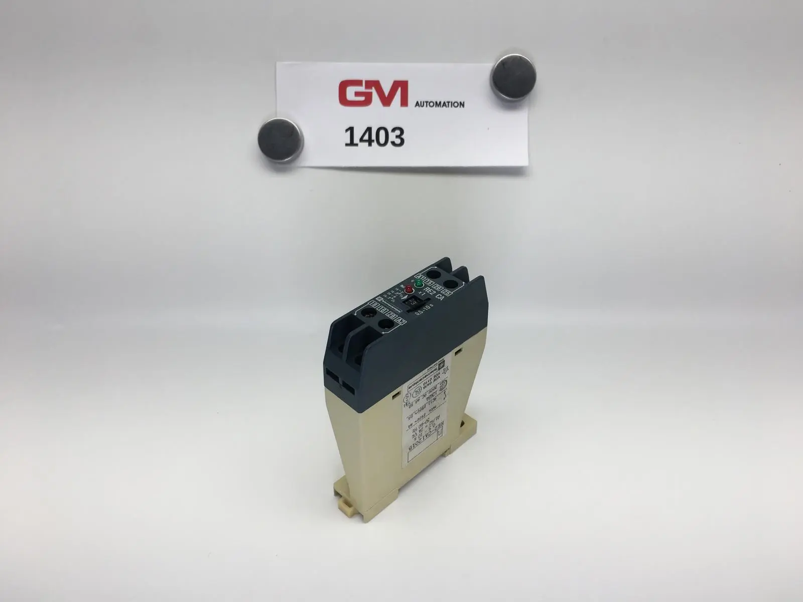 Produktfoto 1 von Telemecanique Zeitrelais RE2-CA1201B RE2 CA Relais timing relay 0,5-10s 24VDC