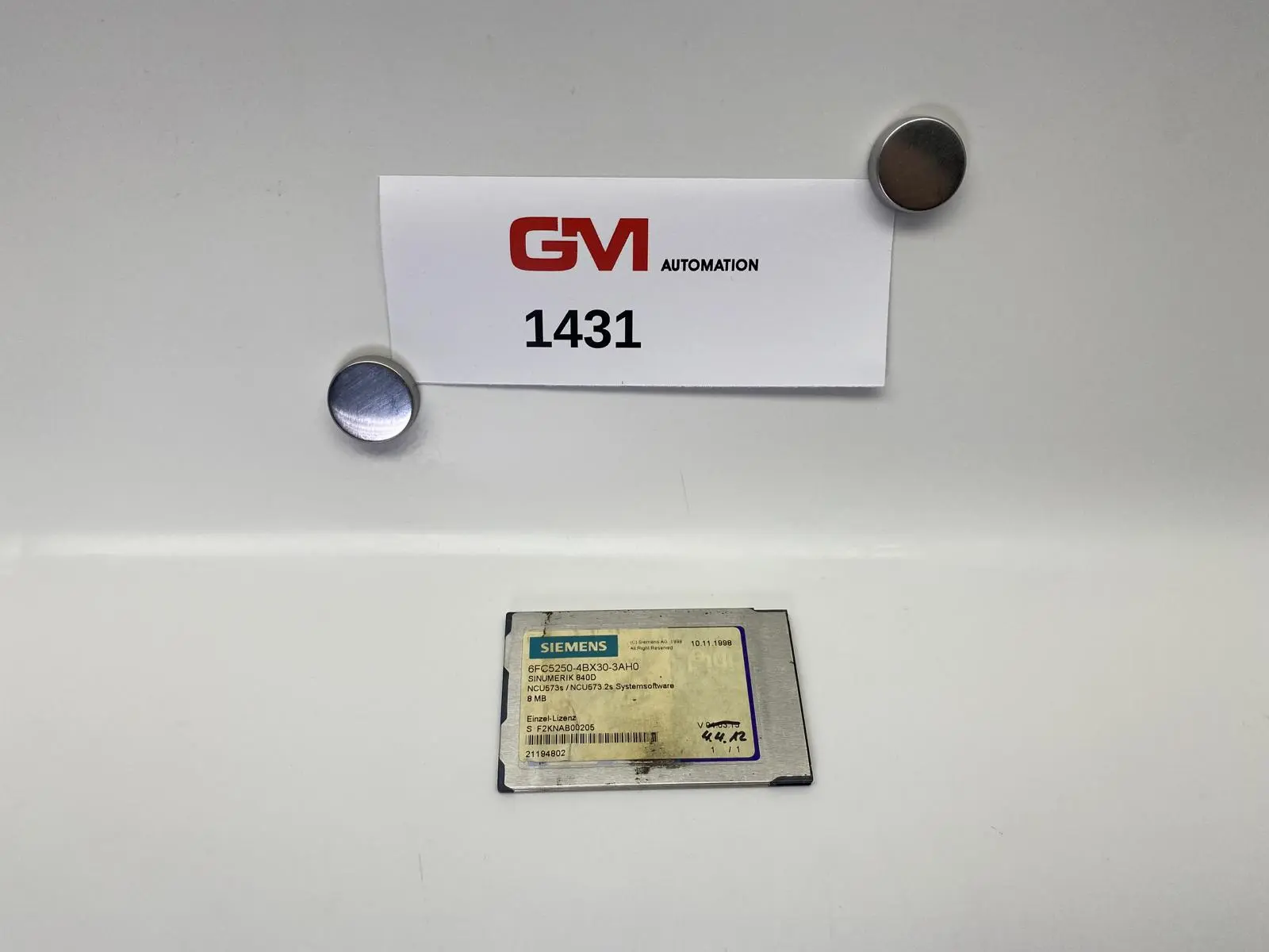 Produktfoto 1 von Siemens Systemsoftware 6FC5250-4BX30-3AH0 NCU573s NCU573.2s V 04.04.12 8MB