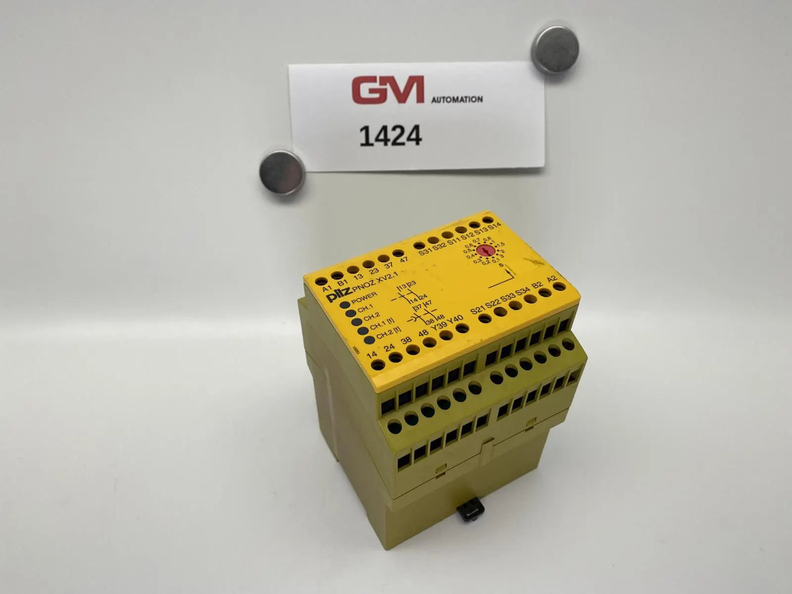 Produktfoto 1 von Pilz Sicherheitsrelais PNOZ XV2.1 3/115VAC/24VDC 774524 2S 2SZ Relais Relay